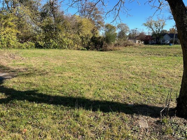 103 N Elm Street Property Photo 1