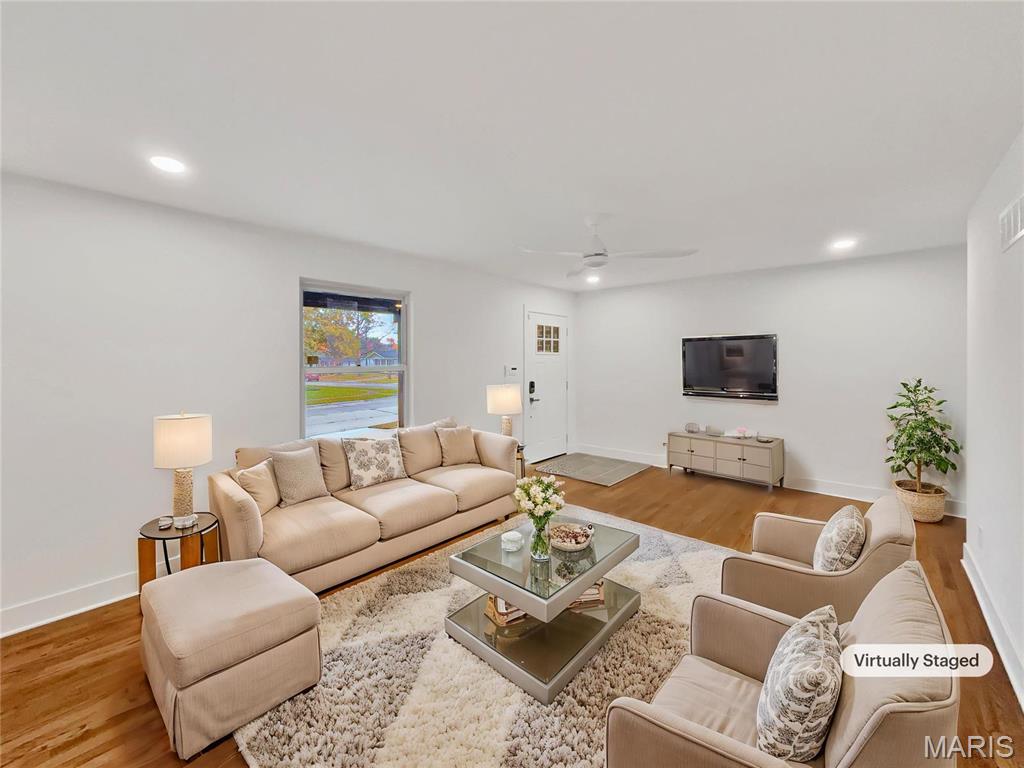 1673 Kingsford Drive Property Photo 3