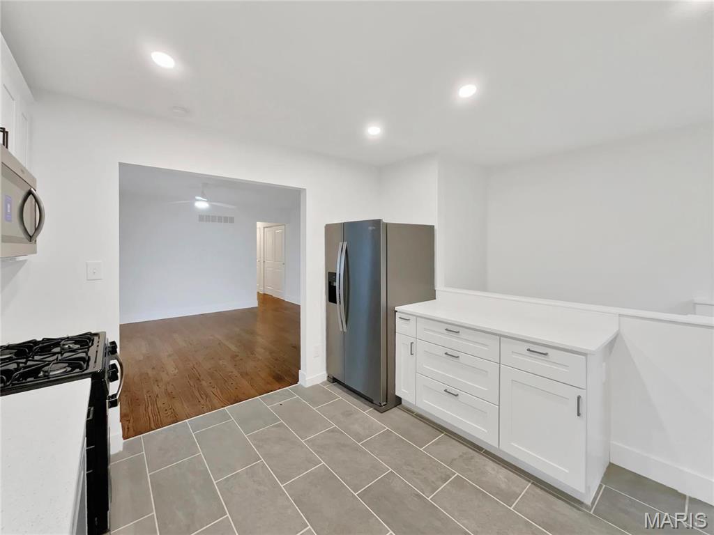 1673 Kingsford Drive Property Photo 12