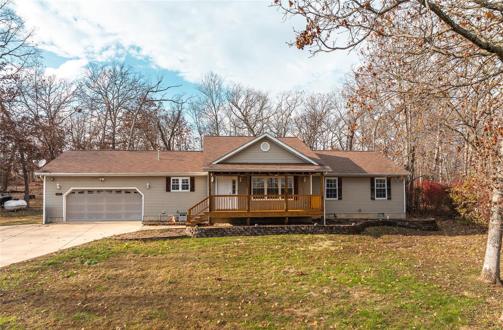 1857 Lakeshore Drive Property Photo