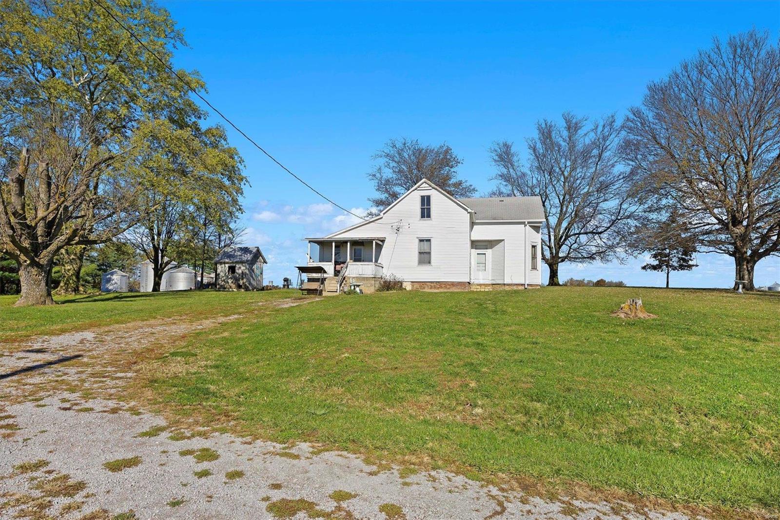 3037 Blumberg Road Property Photo 1