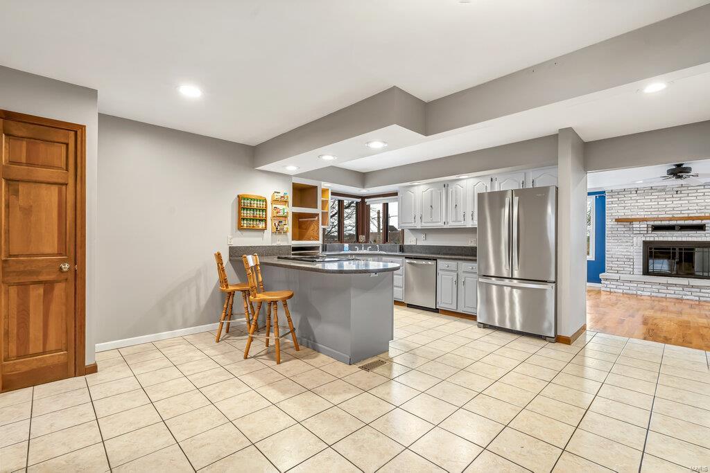 803 Fairview Drive Property Photo 4
