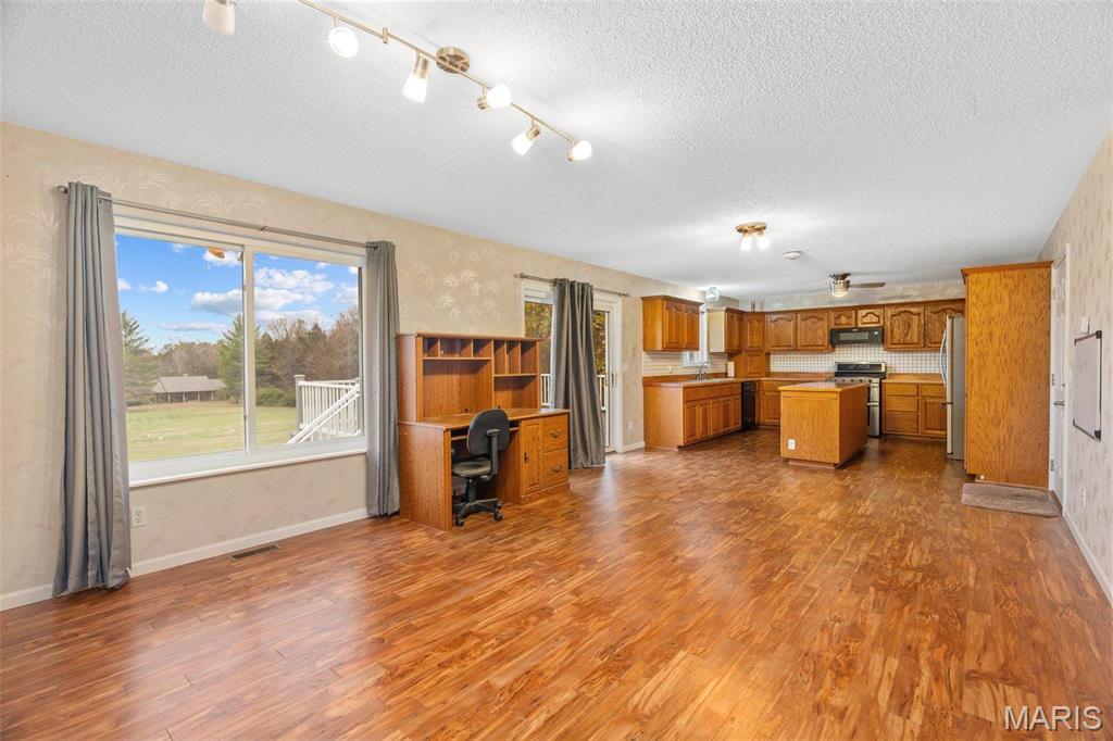 330 Osage Drive Property Photo 7