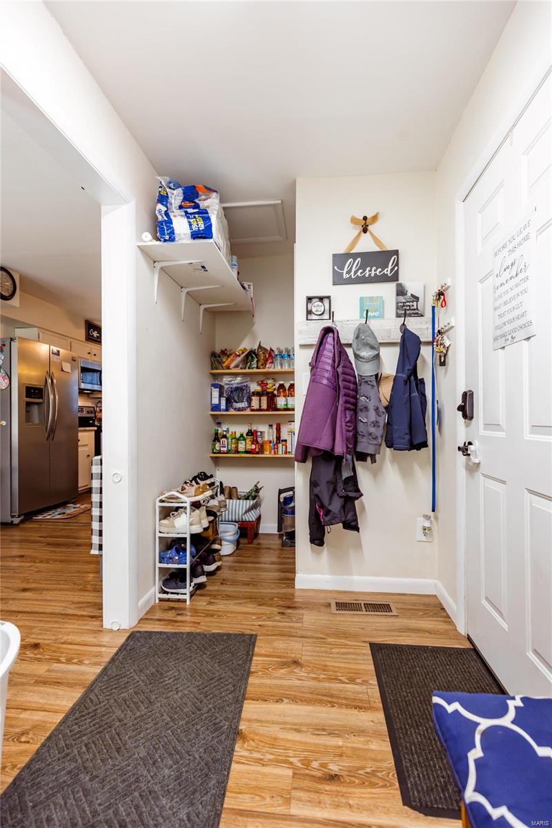 1040 North Kingshighway Property Photo 42