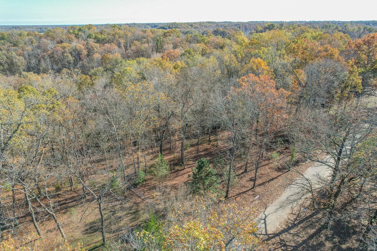 685 Radcliff Lane Property Photo 3