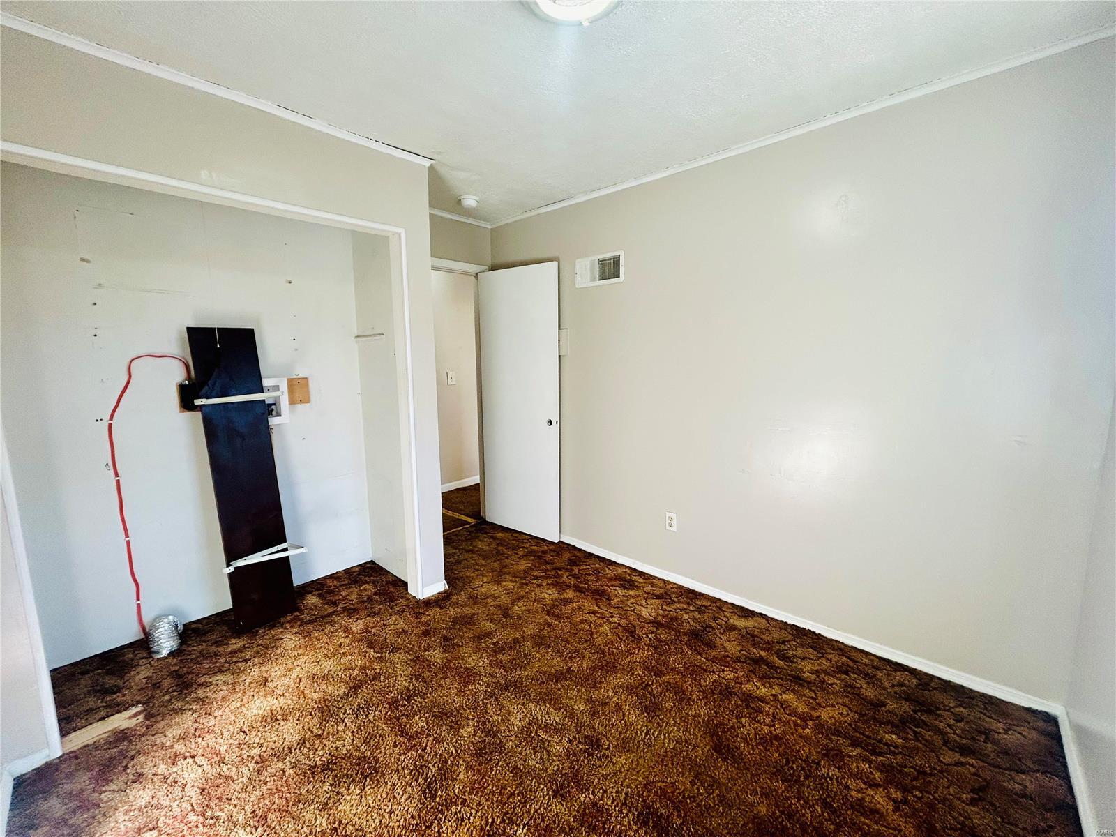 126 Cedar Run Court Property Photo 5