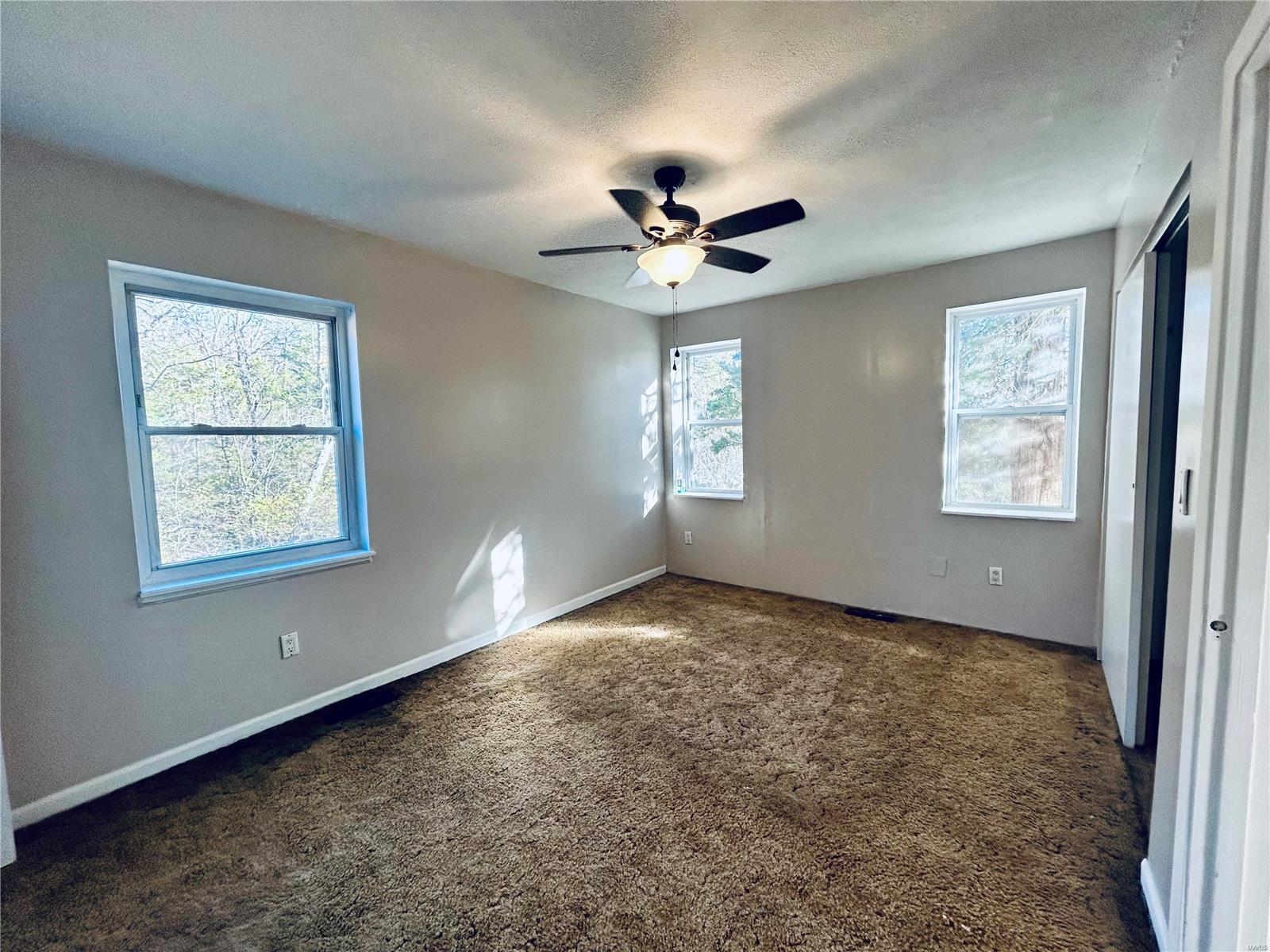126 Cedar Run Court Property Photo 8