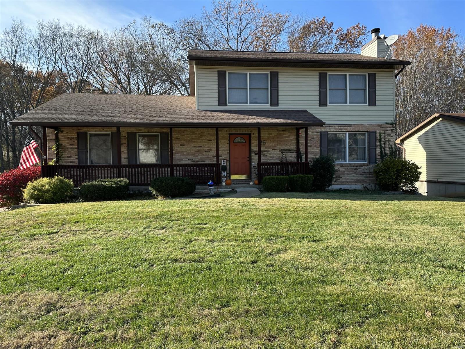 25 Whispering Oaks Drive Property Photo