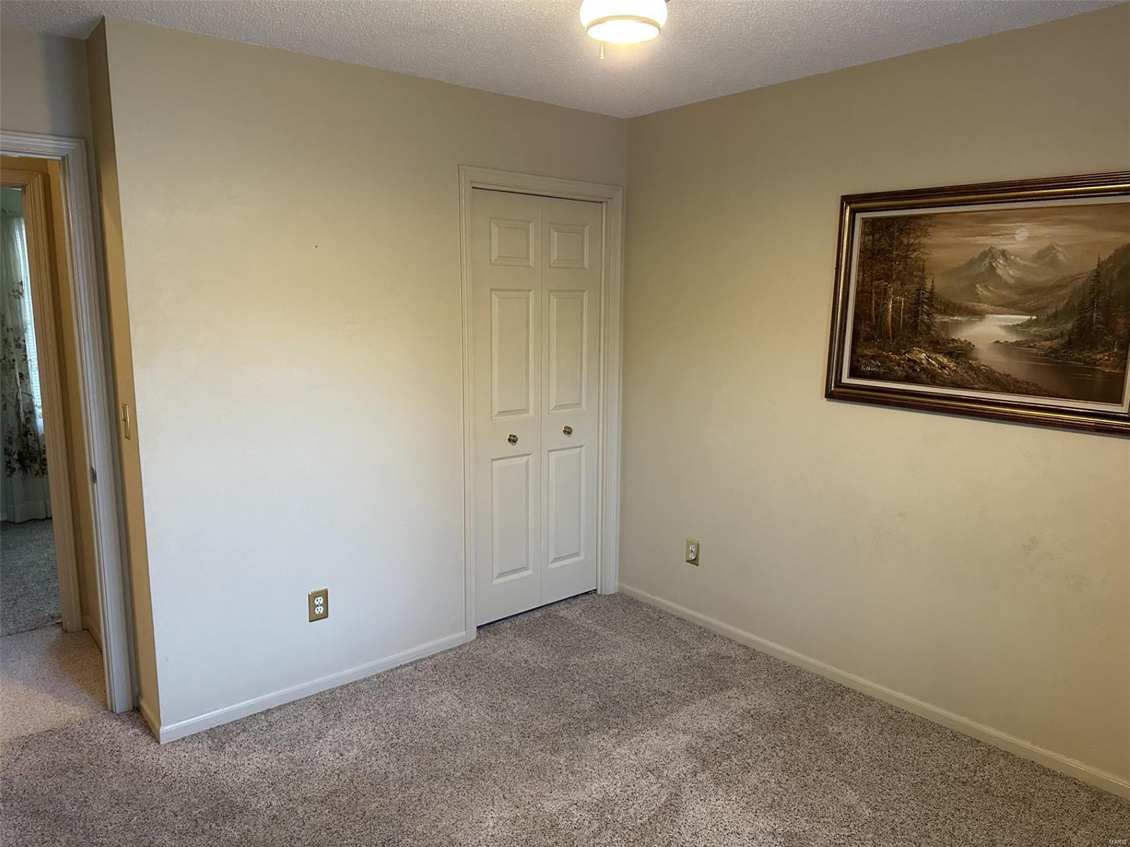 25 Whispering Oaks Drive Property Photo 32