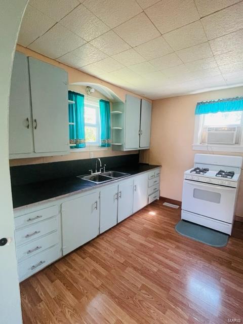 3568 4th Street Property Photo 9