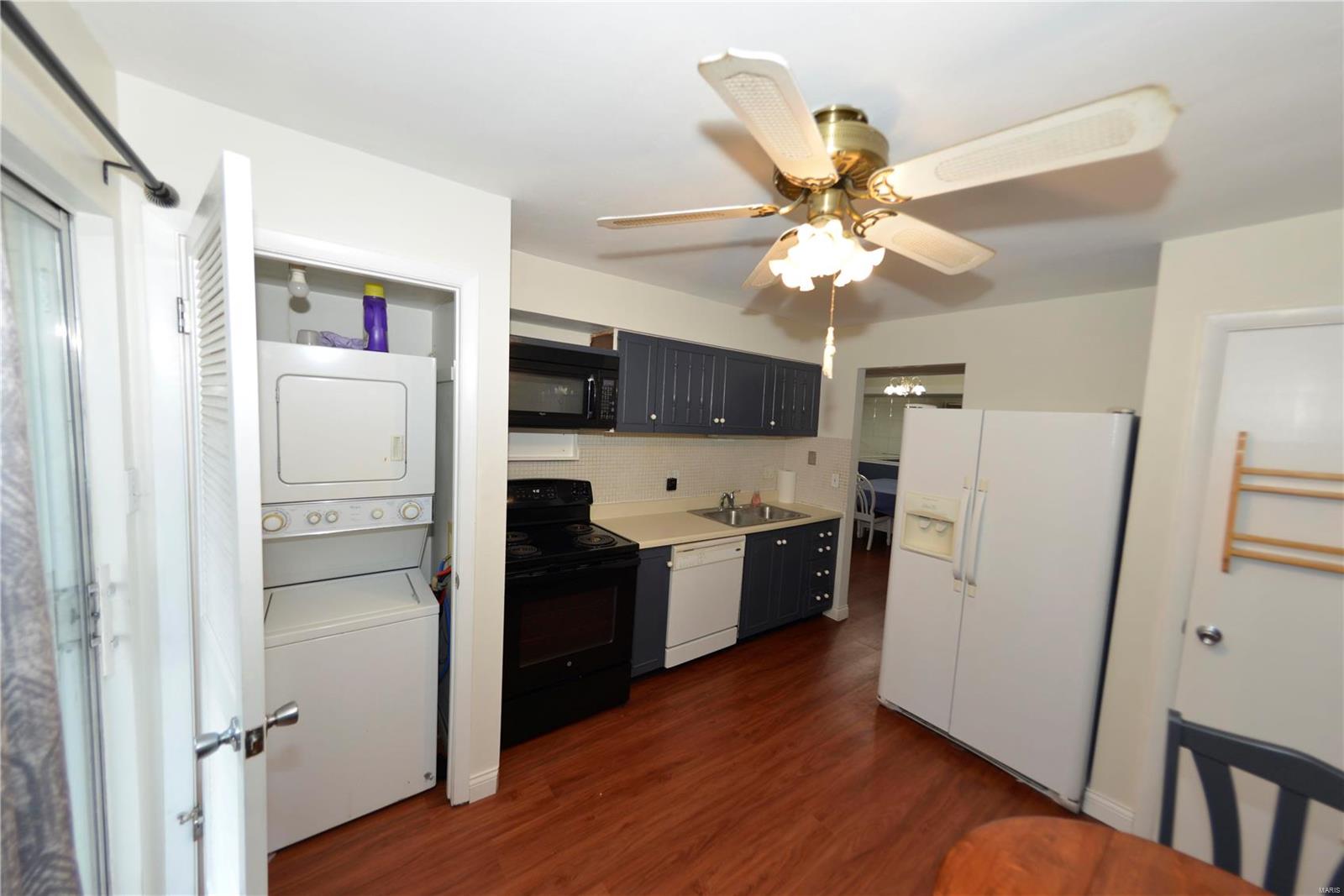 10387 Forest Brook Lane B Property Photo 7