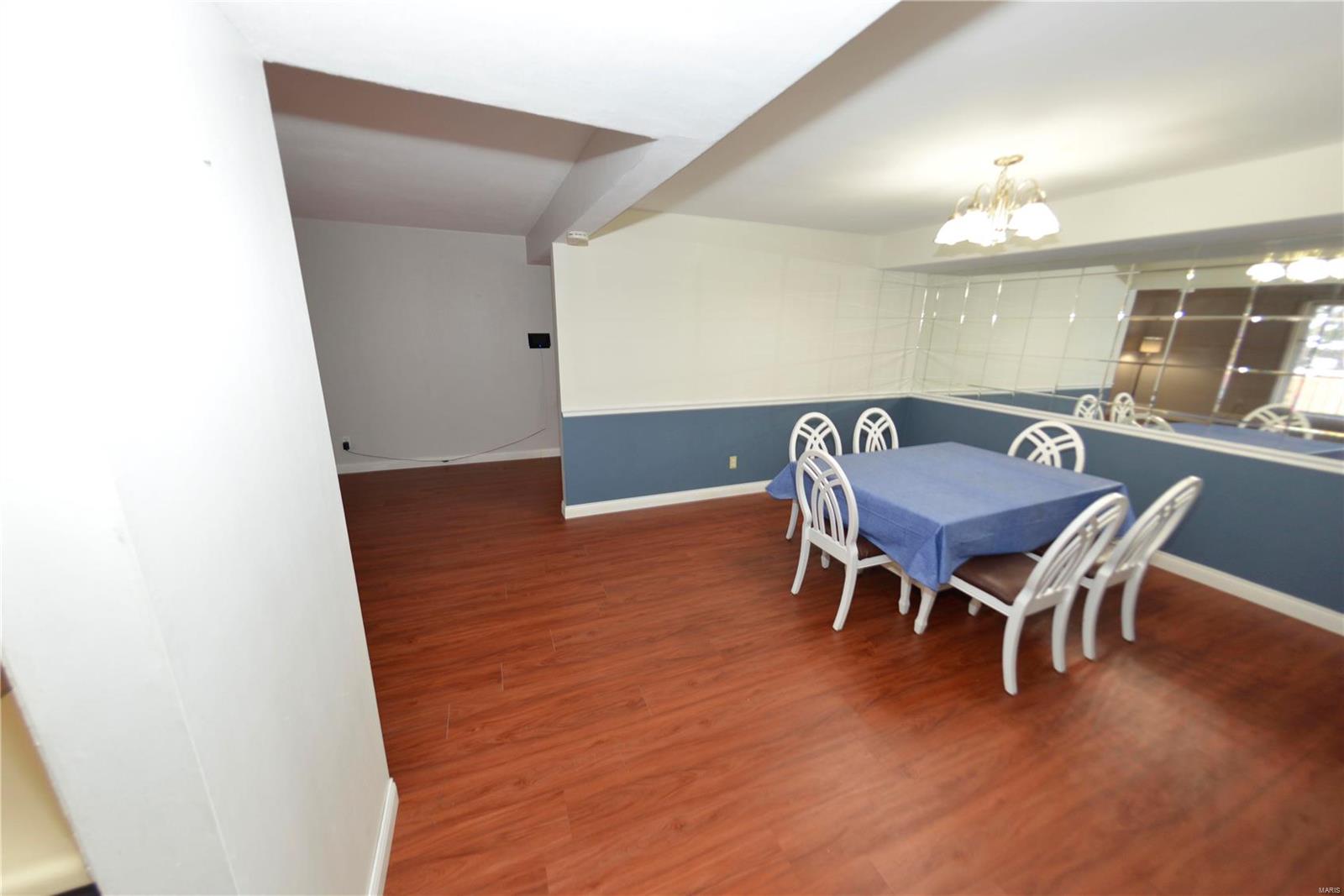 10387 Forest Brook Lane B Property Photo 10