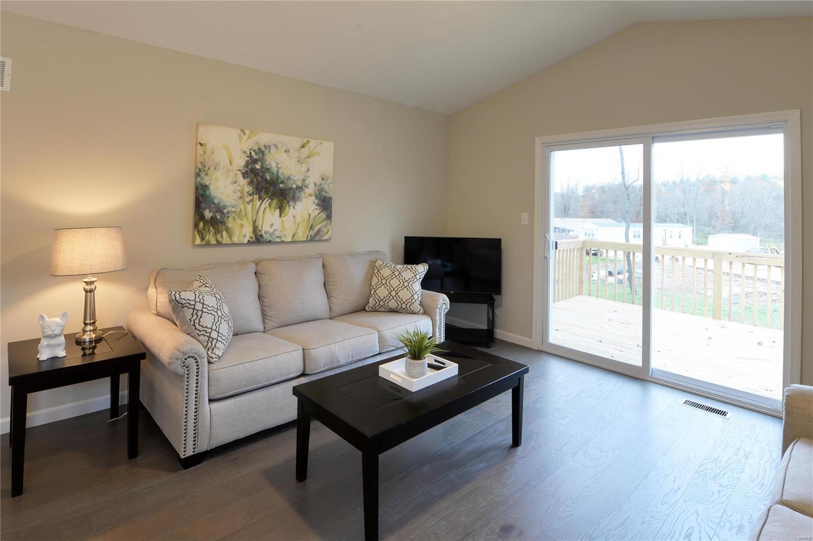 1664 Missouri Avenue Property Photo 11