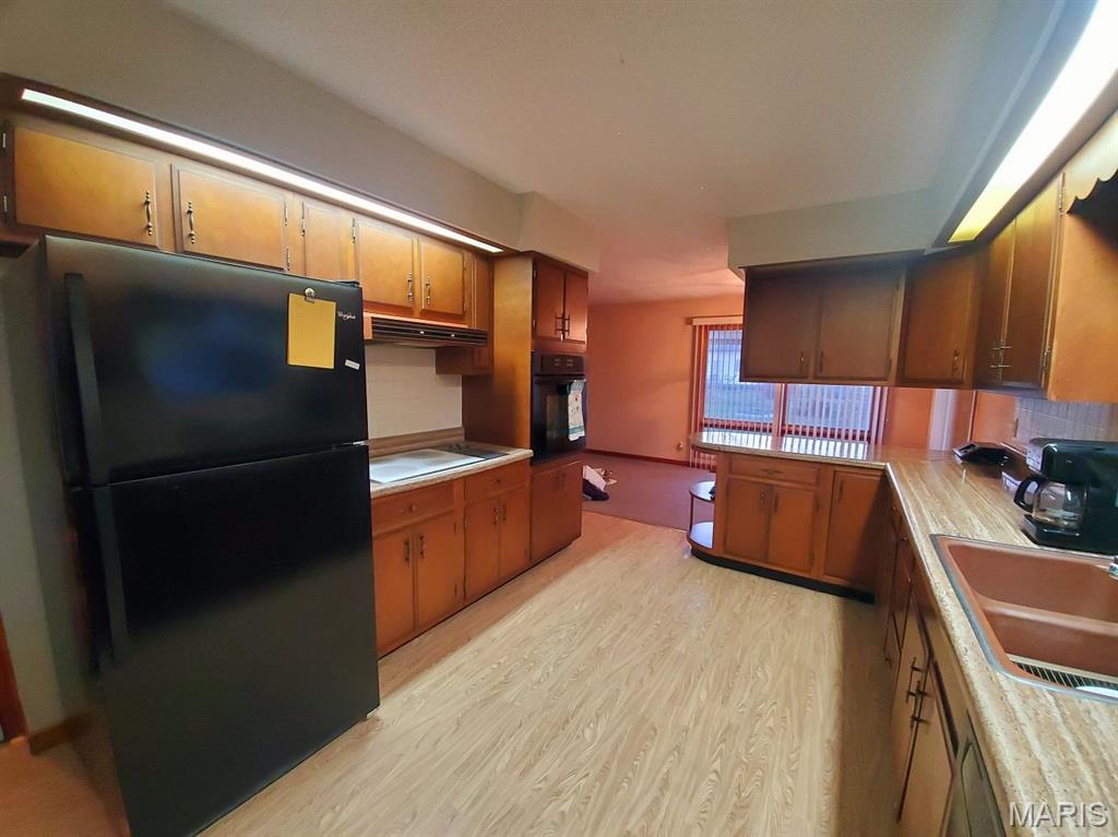 102 W Quincy Street Property Photo 5