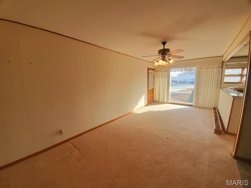 102 W Quincy Street Property Photo 13