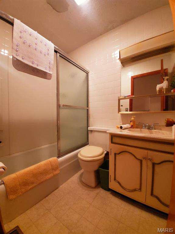 102 W Quincy Street Property Photo 23