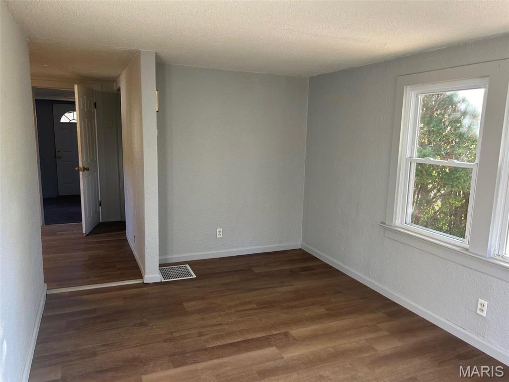 636 S 19th Street Property Photo 4