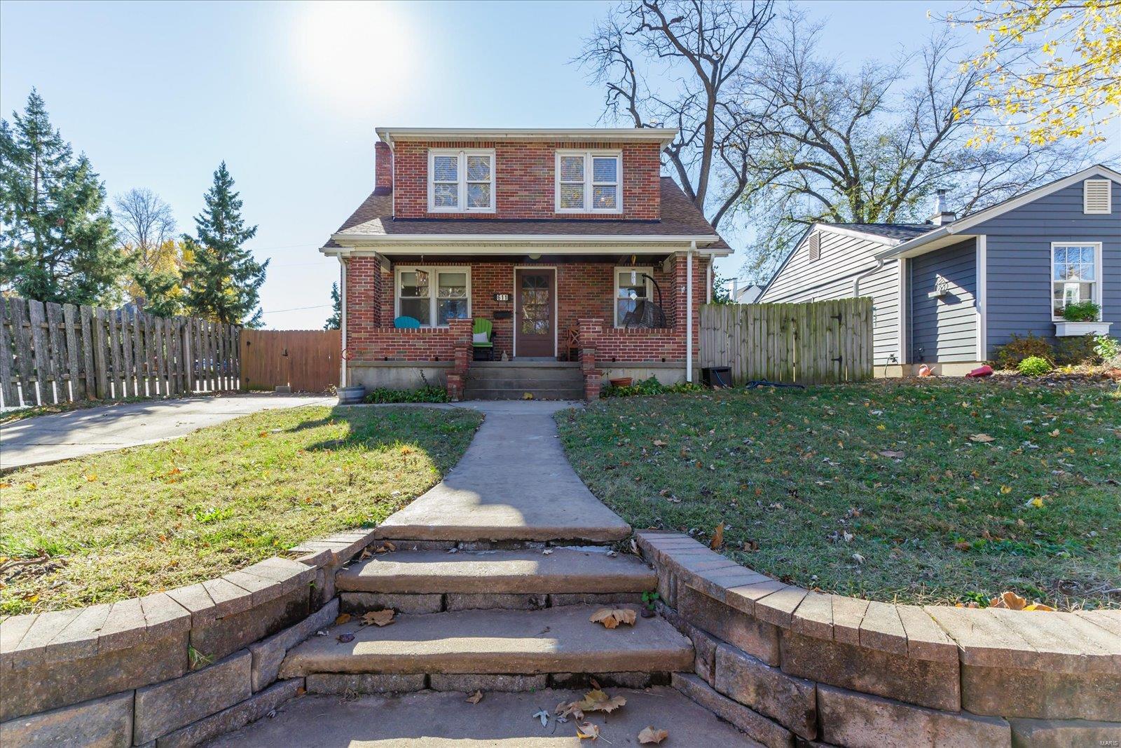 611 Washington Street Property Photo 1