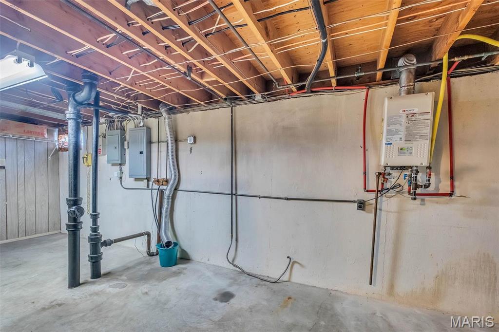 10211 Lookaway Drive Property Photo 30