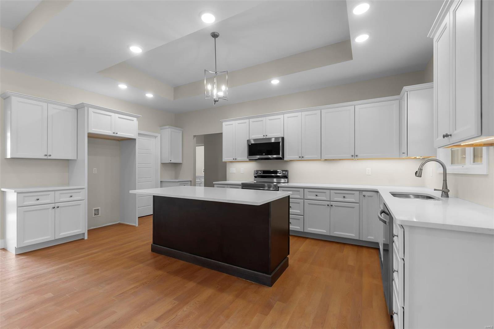 1905 Wheelwright Drive Property Photo 7