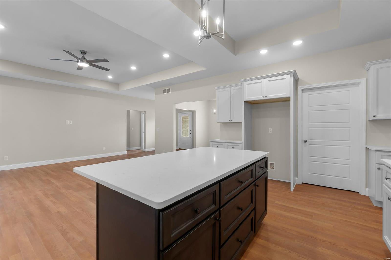 1905 Wheelwright Drive Property Photo 11