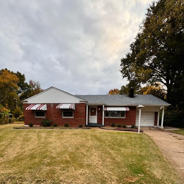 9271 Dell Court Property Photo