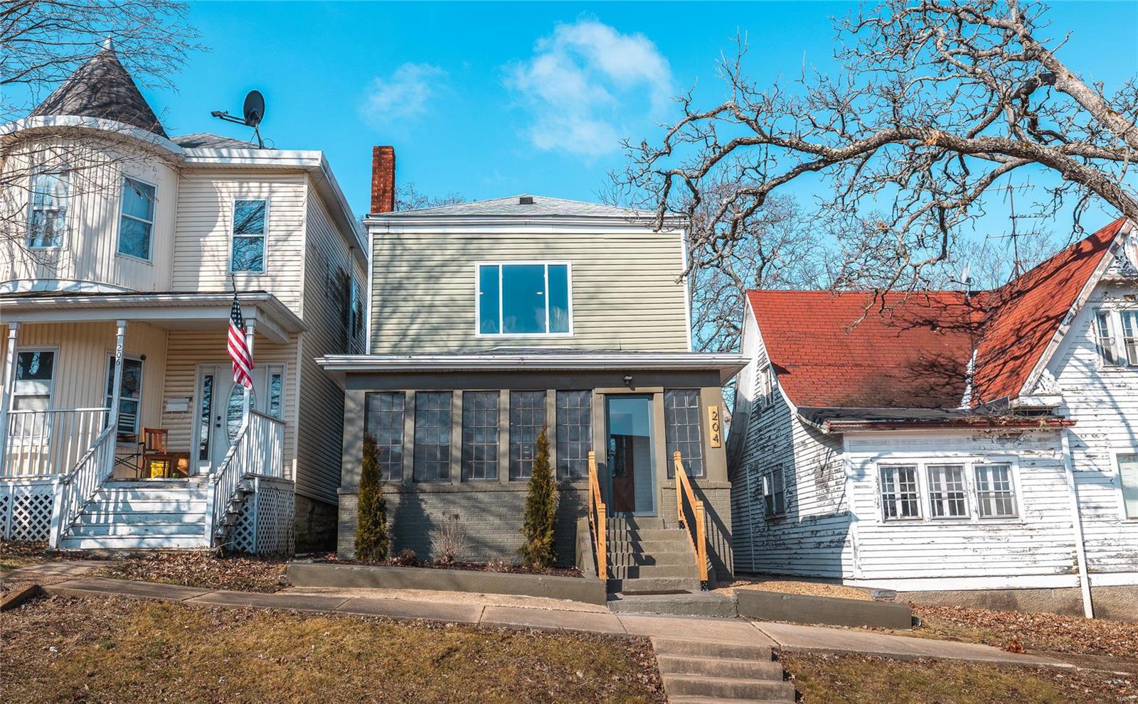 204 S 3rd Street Property Photo