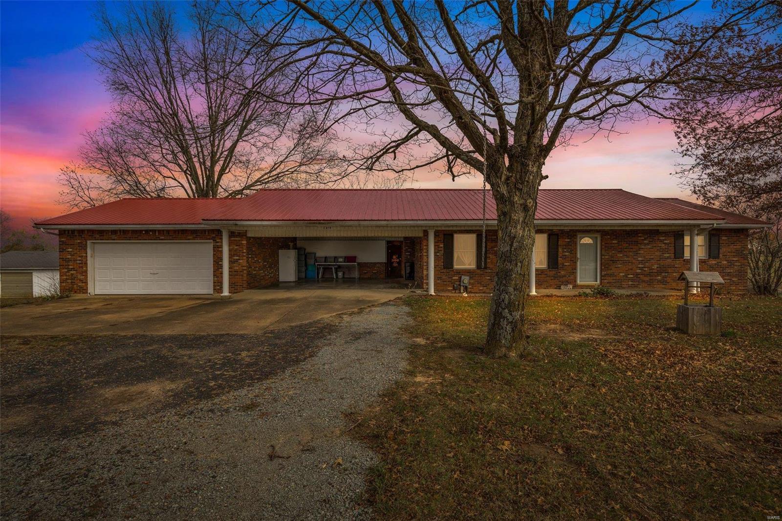 2370 Highway Oo Property Photo