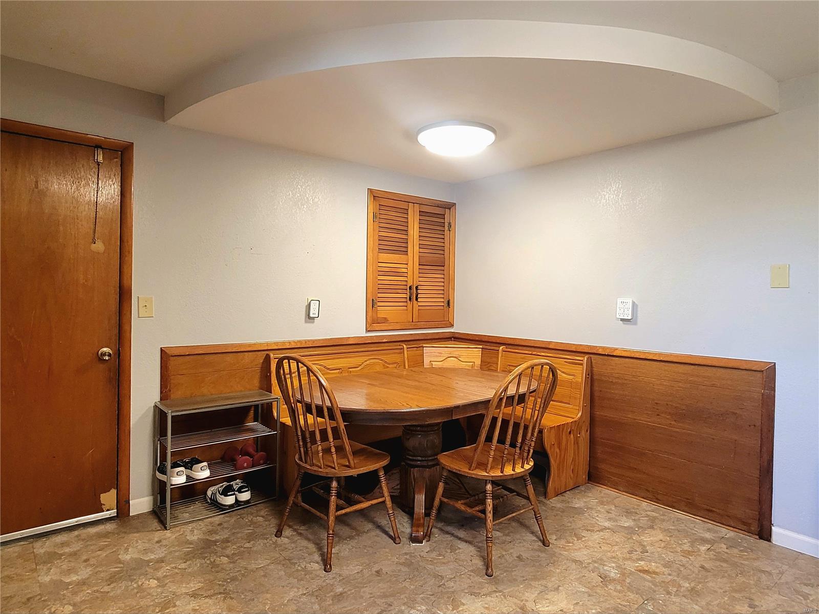 623 E 8th Street Property Photo 10