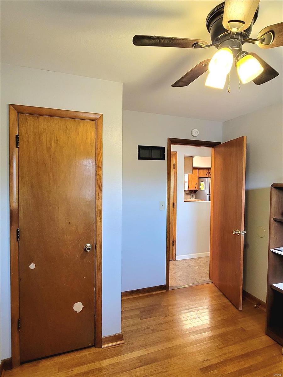 623 E 8th Street Property Photo 12