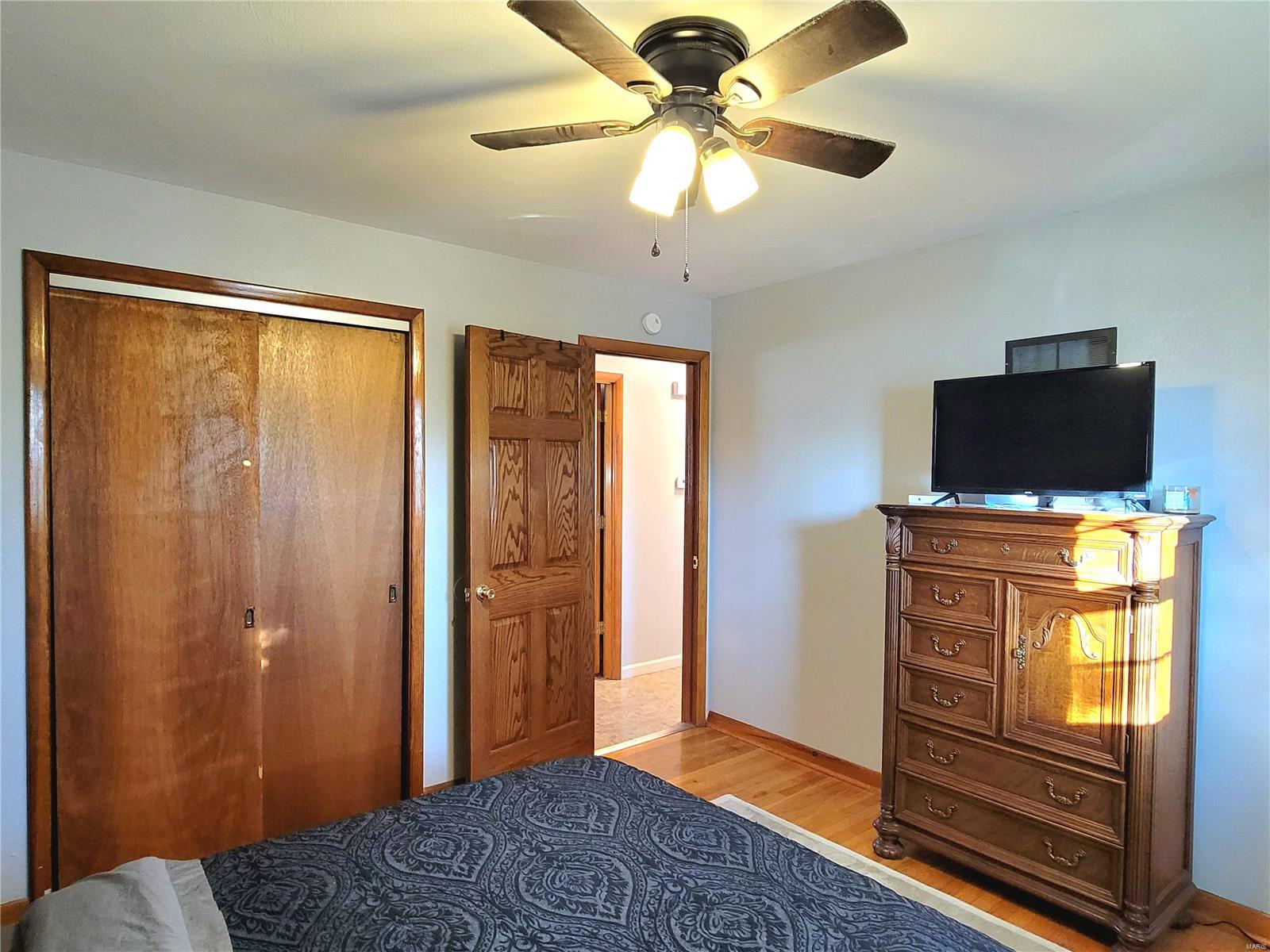 623 E 8th Street Property Photo 15