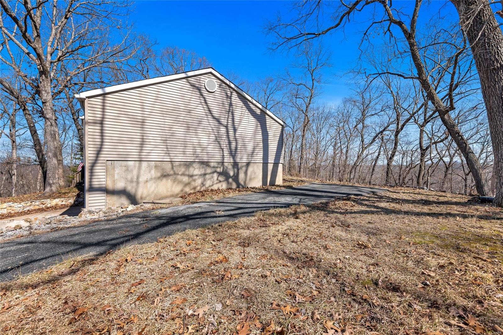 5096 Yates Ave Property Photo 39