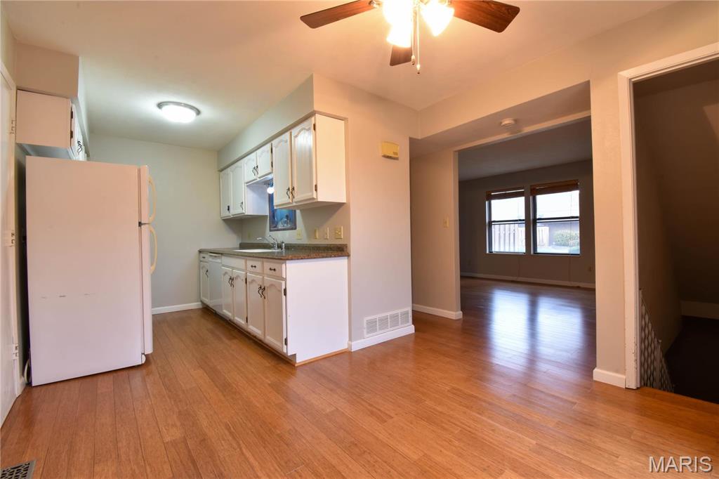 1103 Hampton Court Property Photo 10