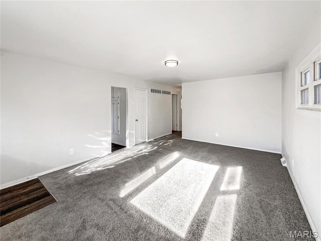 817 Lightwood Drive Property Photo 10