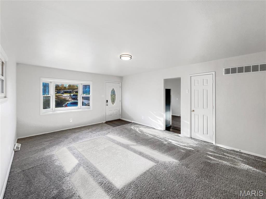 817 Lightwood Drive Property Photo 11