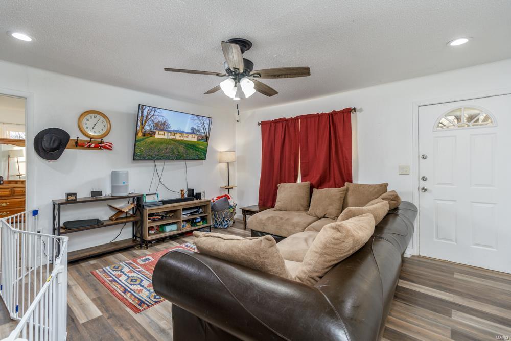 1006 Tower Road Property Photo 5