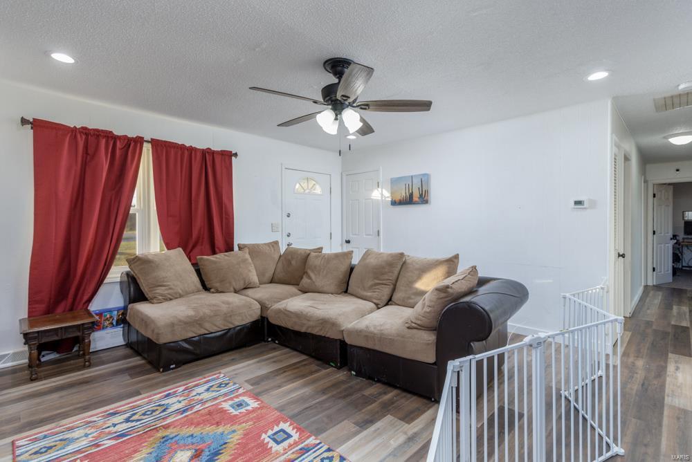 1006 Tower Road Property Photo 6