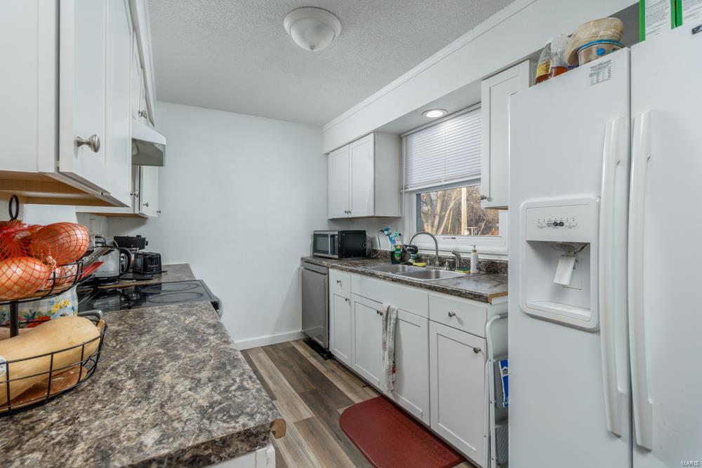 1006 Tower Road Property Photo 8