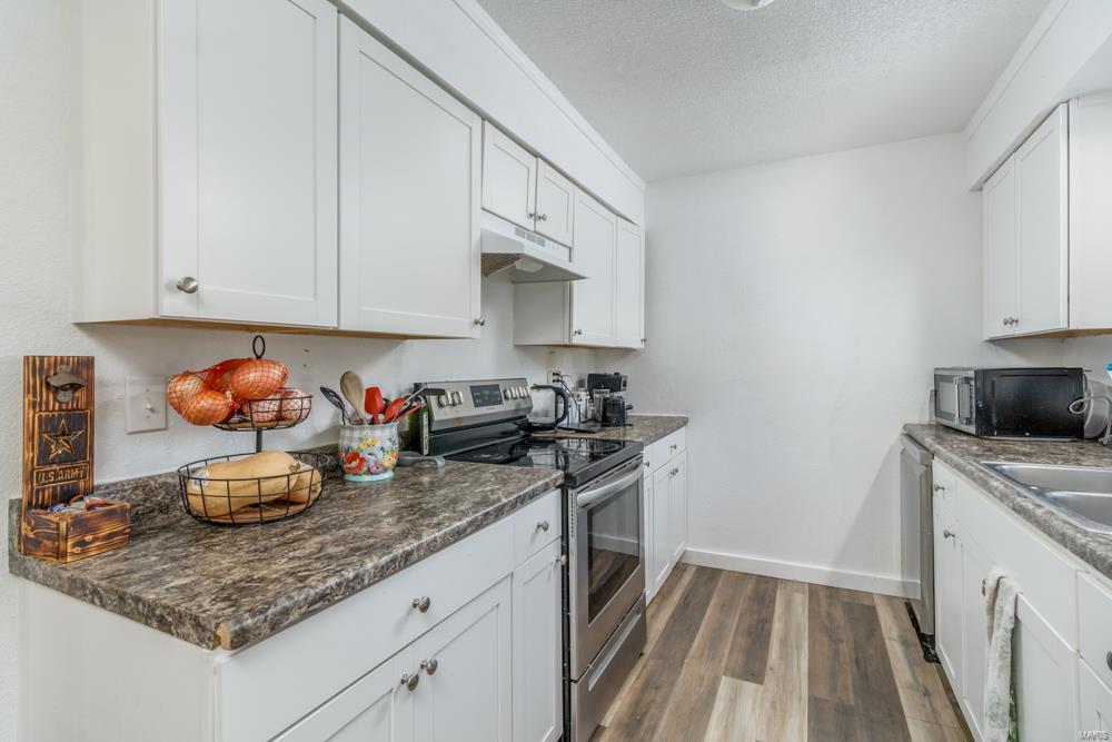 1006 Tower Road Property Photo 10
