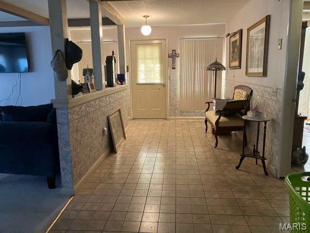 36180 State Highway 25 Property Photo 2