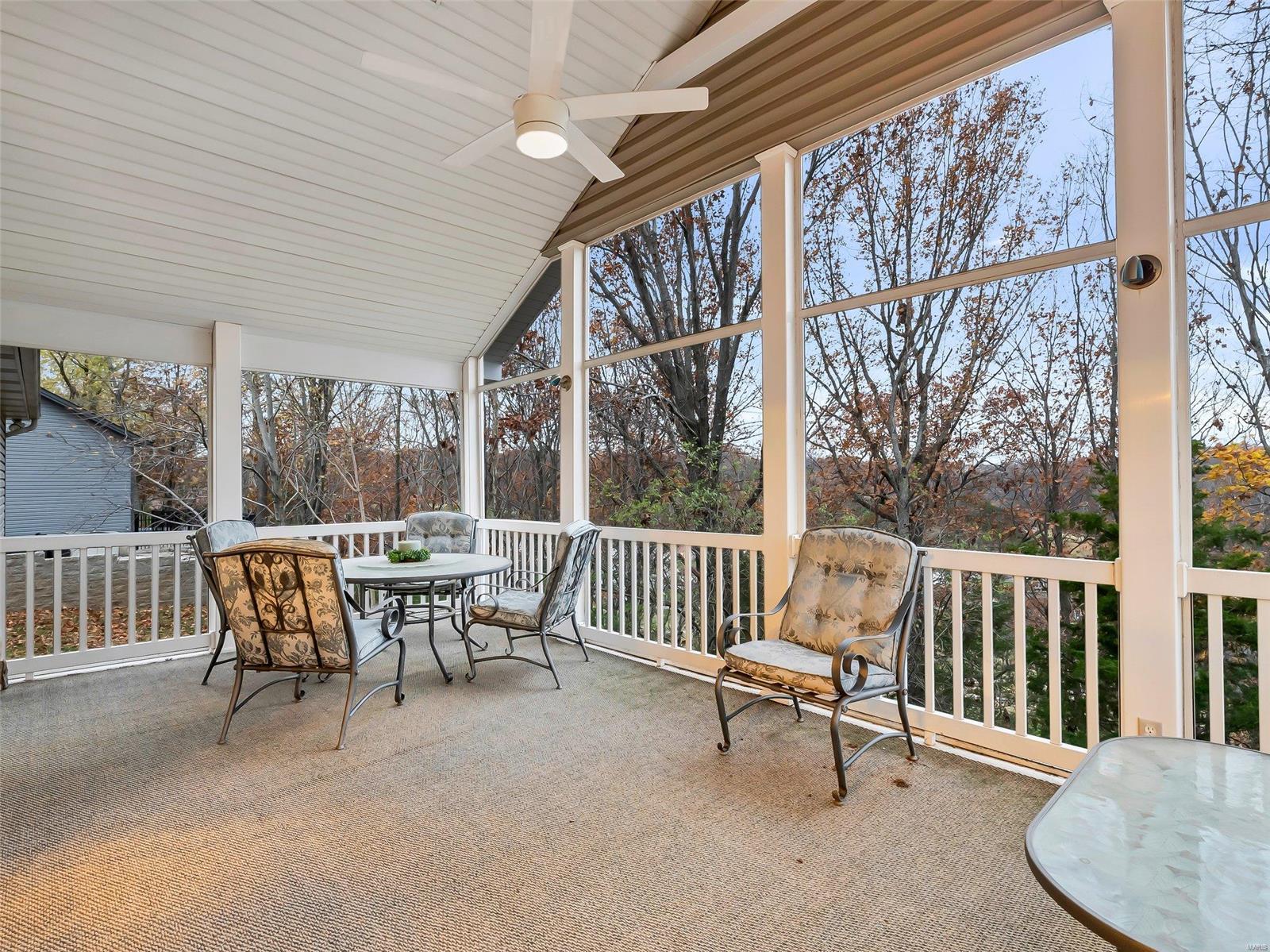 5128 Country Club Drive Property Photo 2