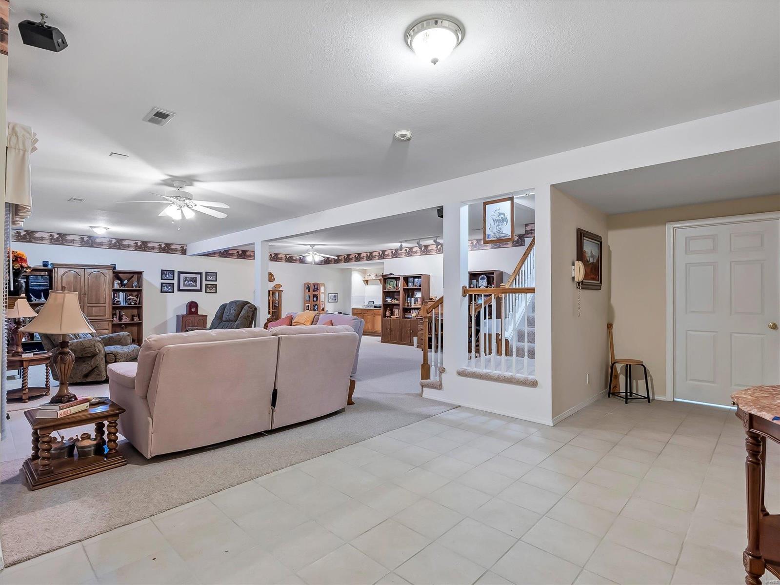5128 Country Club Drive Property Photo 36