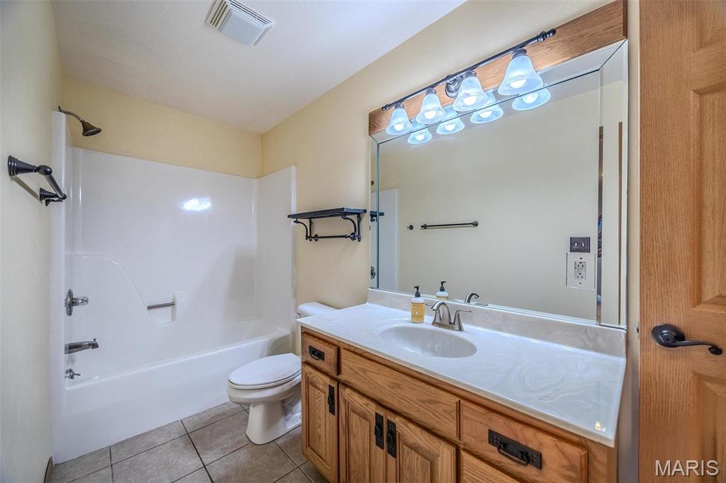 49 Aqua Finn Drive 4a Property Photo 24