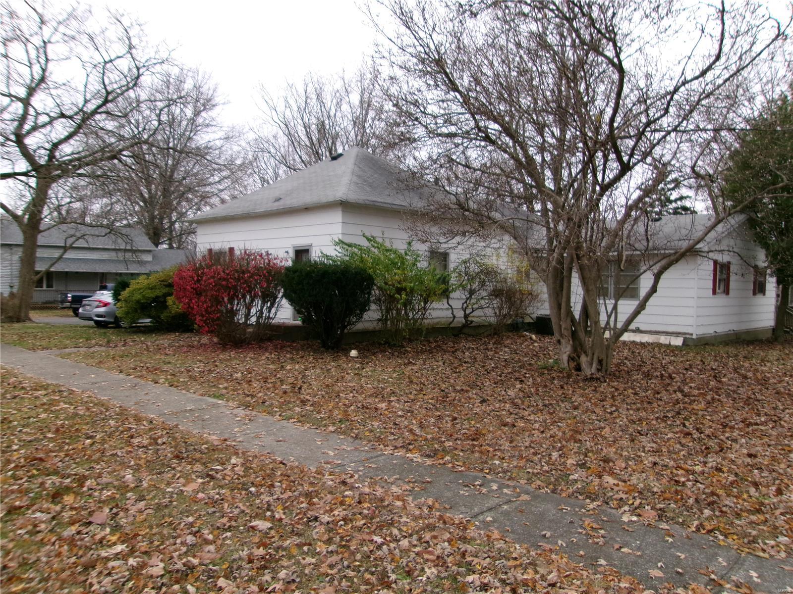 843 S Chestnut Street Property Photo 7