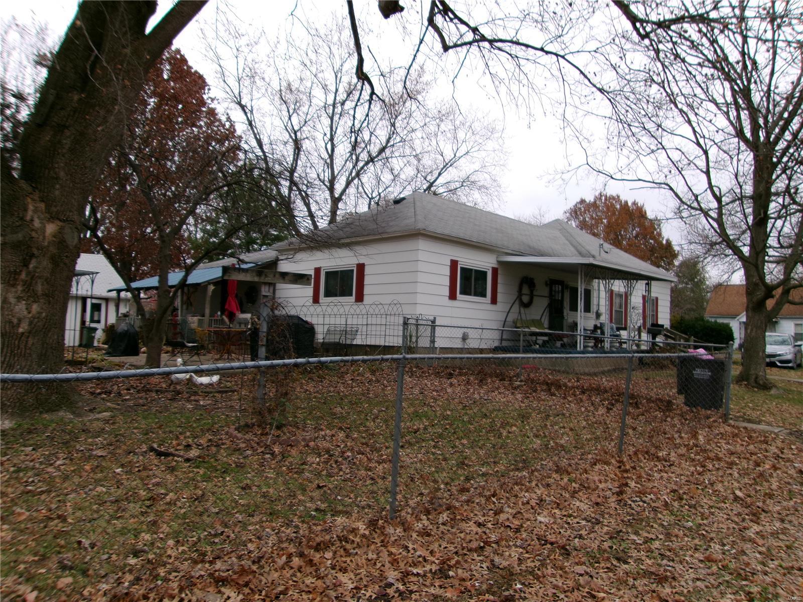 843 S Chestnut Street Property Photo 8