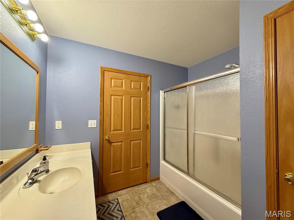 1001 Harry Avenue Property Photo 21