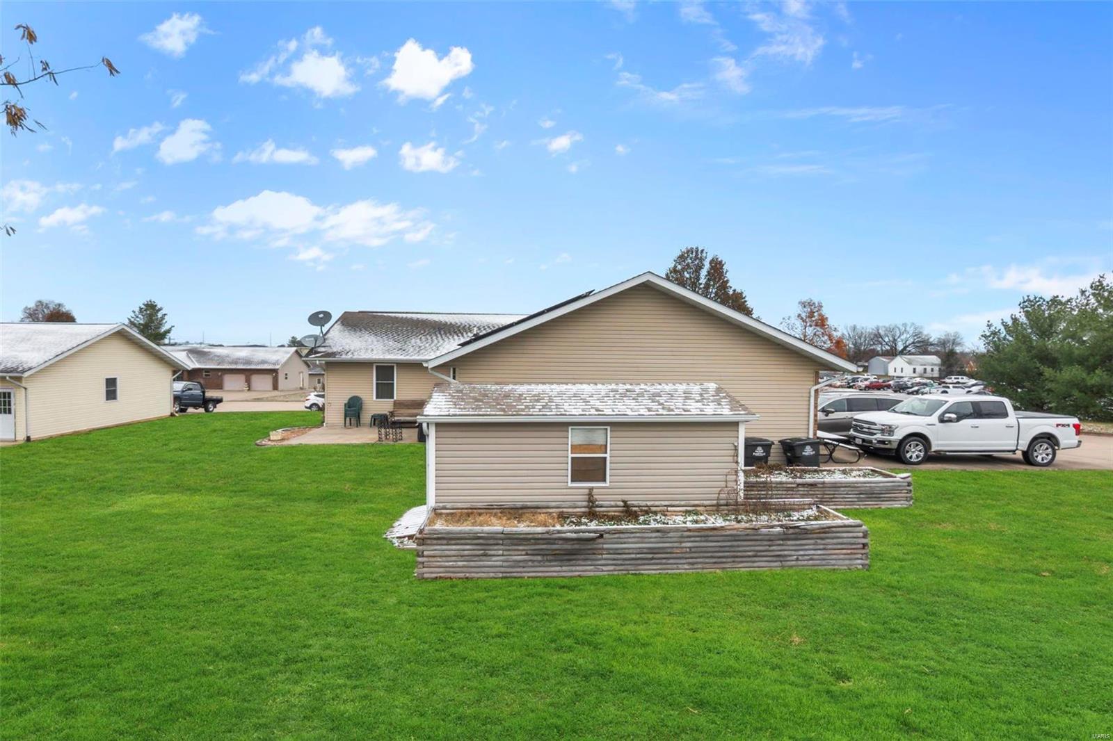 1001 Harry Avenue Property Photo 29