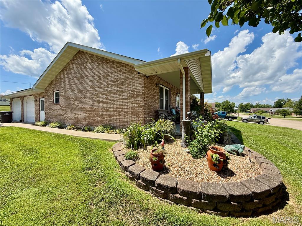 1001 Harry Avenue Property Photo 36