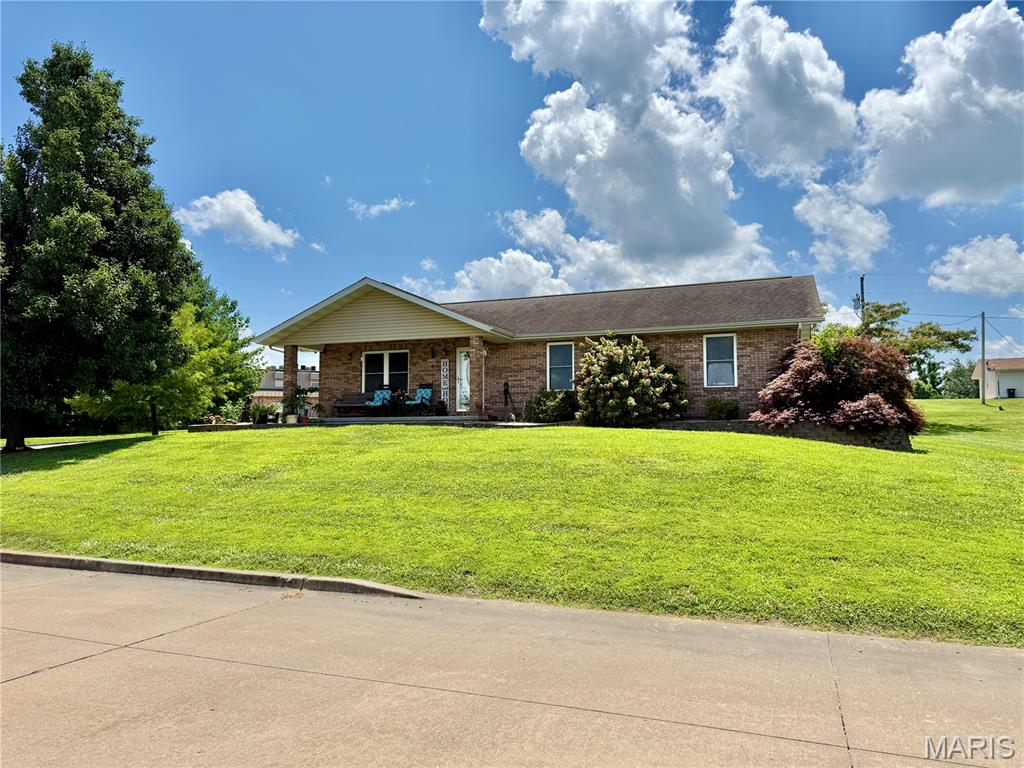 1001 Harry Avenue Property Photo 37