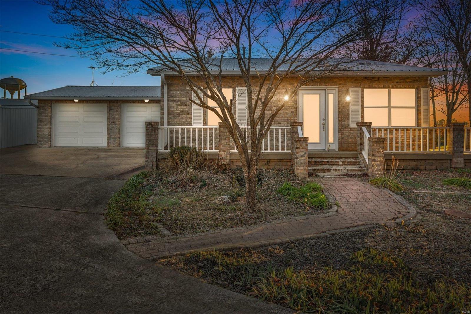 1728 Hitching Post Lane Property Photo 1
